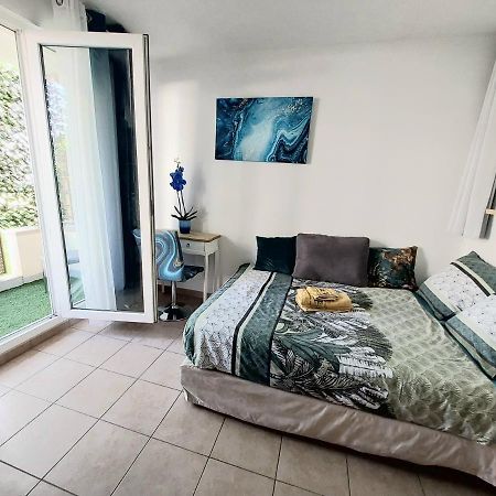 2 Chambres Privees - 6 Personnes A 8 Minutes De Disneyland Montevrain Luaran gambar